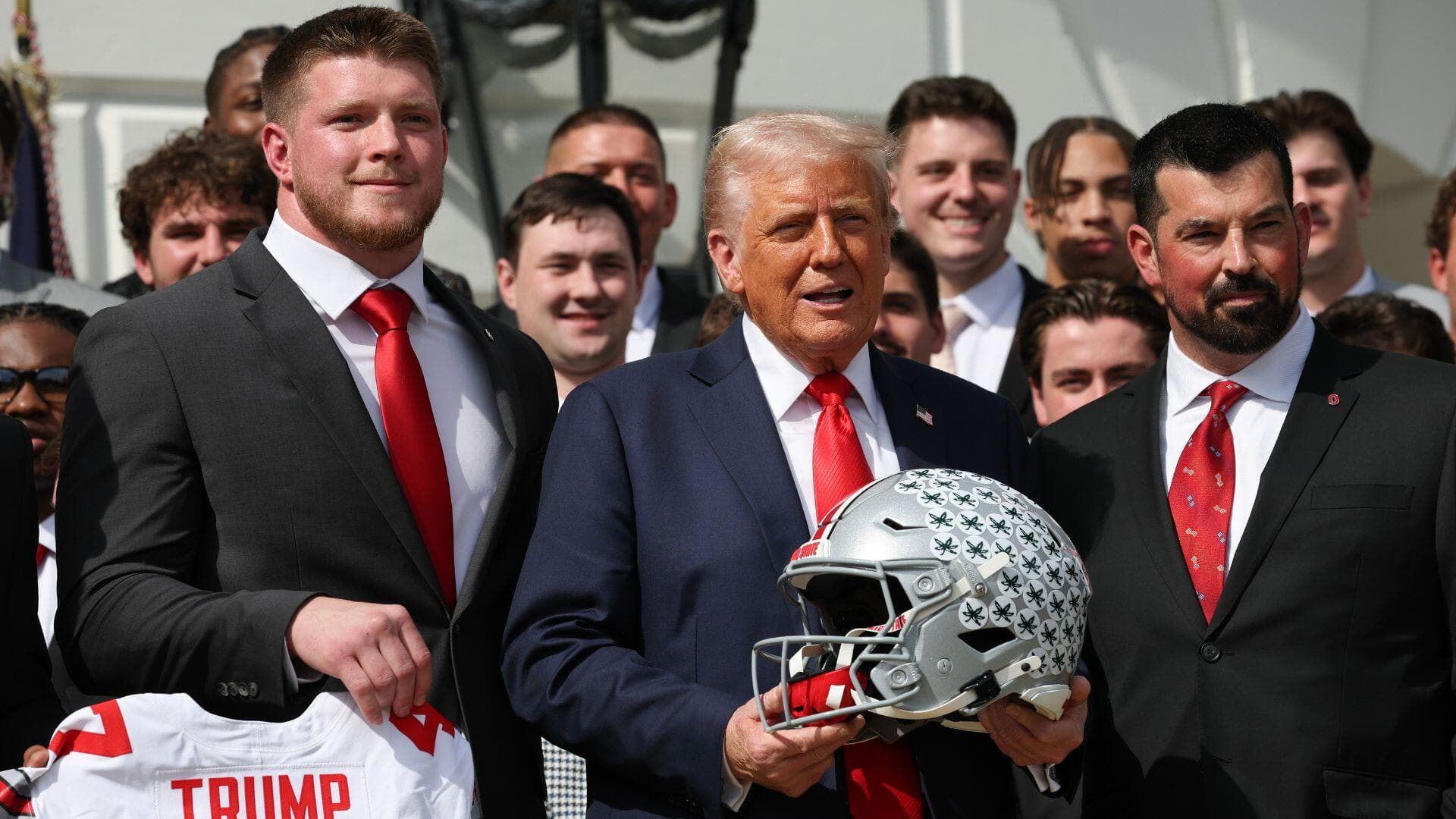 President Donald Trump to host White House roundtable on future of college athletics