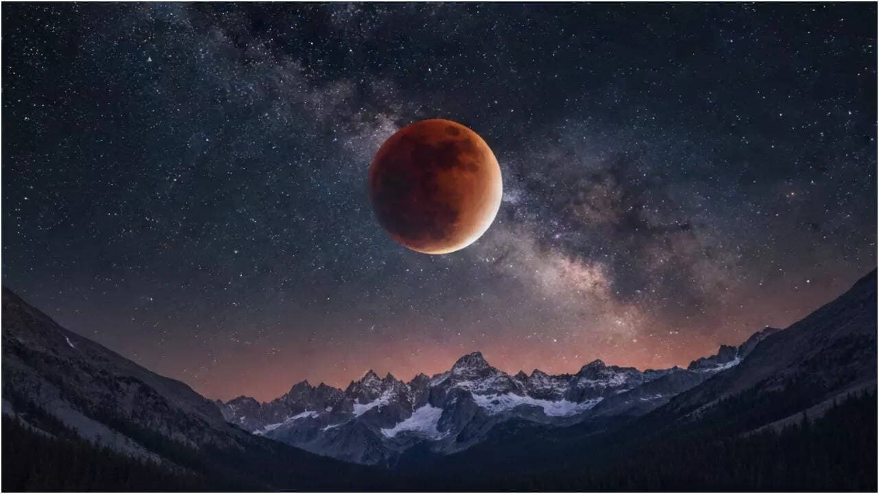 Lunar Eclipse 2026: Date and time in India, significance of the Chandra Grahan 2026