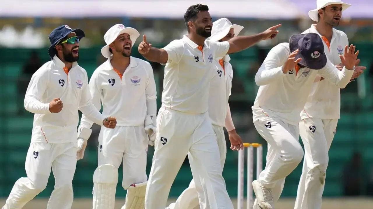 How much will Jammu & Kashmir receive for winning maiden Ranji Trophy title?