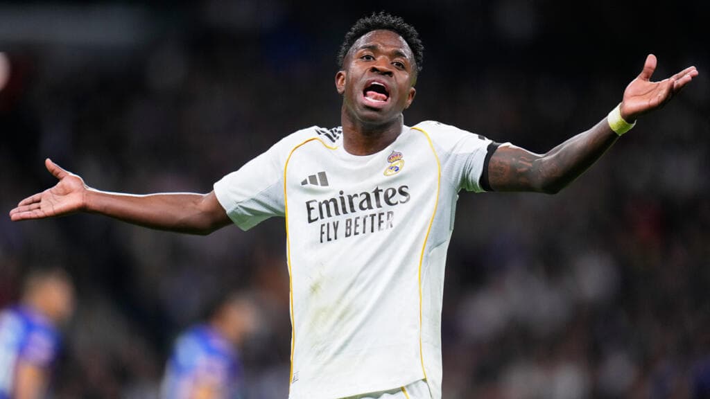 Sports - La Liga: Real Madrid lose again as FC Barcelona get gap at top of table