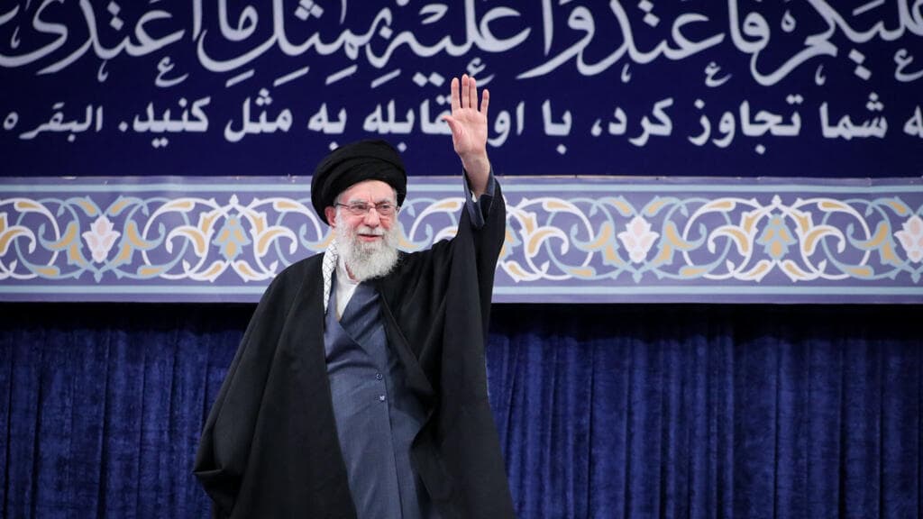 Iran supreme leader Ayatollah Khamenei dies, killed in joint US–Israeli attack