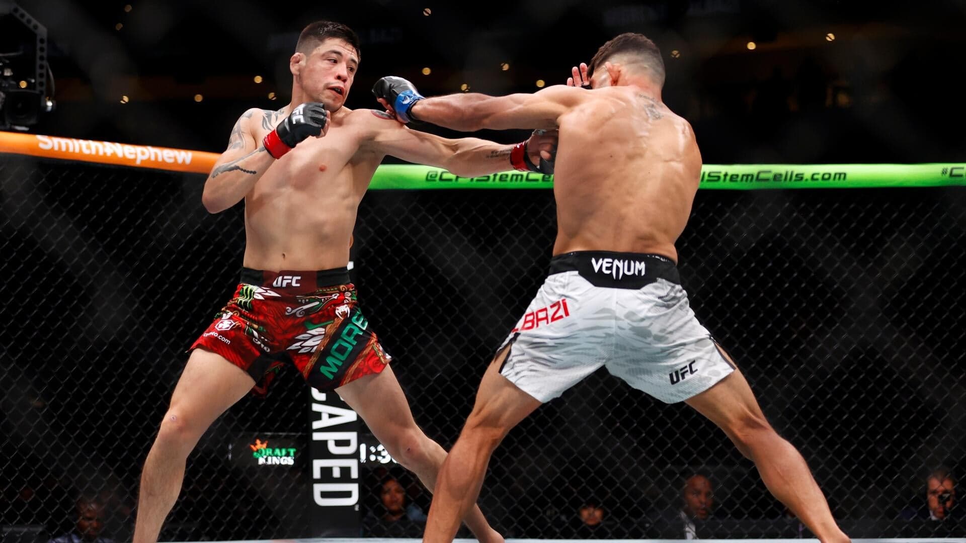 UFC Fight Night odds, props, card: Moreno vs. Kavanagh picks, predictions from 10,000 model simulations